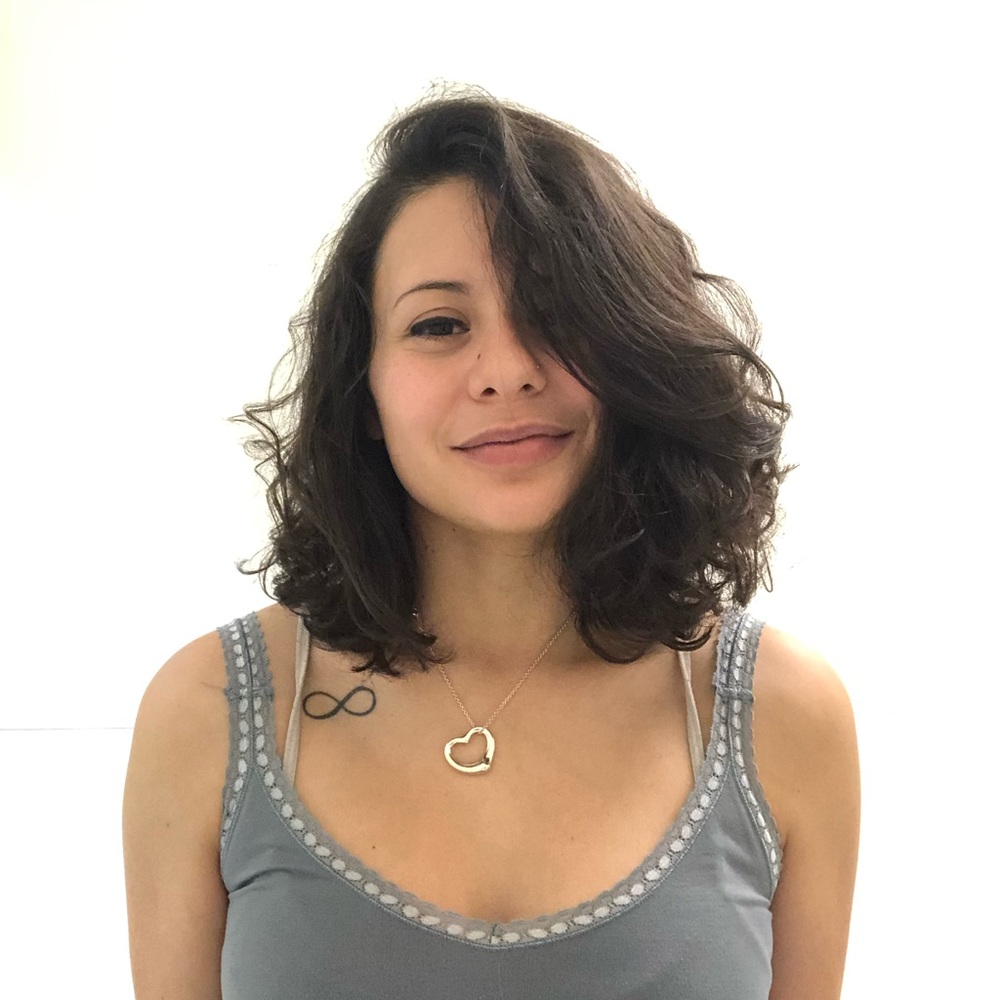 Meet your Posher, Nohemi